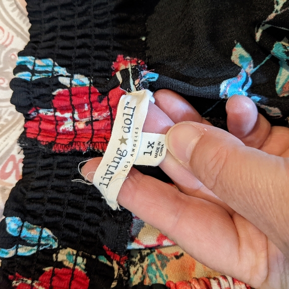 Living Doll Floral Shorts - Picture 7 of 10